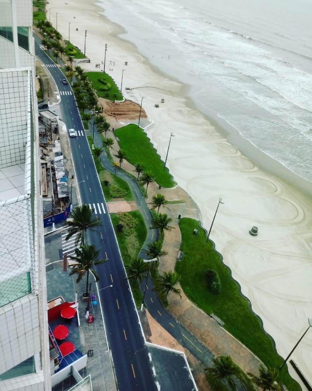 Belo Apartamento Com Vistas Para O Mar - Pe Na Areia - Churrasqueira Na Varanda Praia Grande  Exteriér fotografie